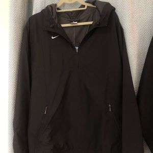 NEW WITH TAGS NIKE BLACK 1/4 ZIP WINDBREAKER